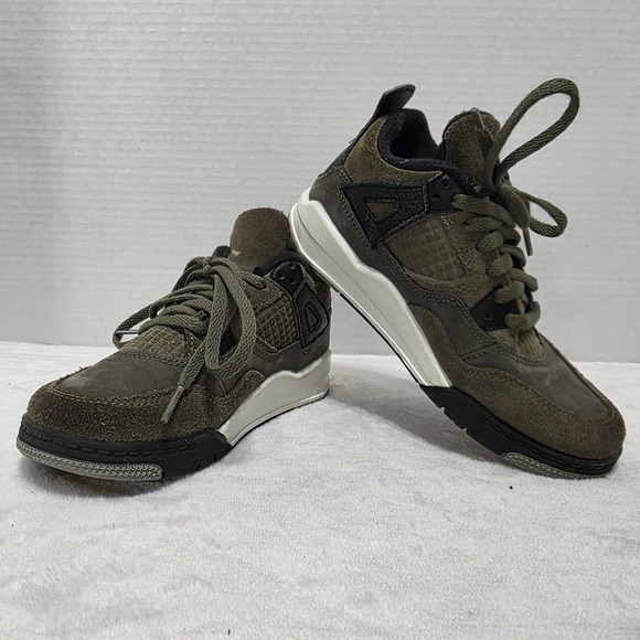 Air Jordan 4 Retro SE Craft Medium Olive PS Kids Sneakers Sz 13C FB9929-200 - Picture 1 of 12